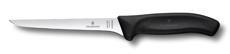 Нож обвалочный VICTORINOX SwissClassic, гибкое лезвие из нержавеющей стали 15 см, рукоять из термопластика TPE чёрного цвета, в картонном блистере Нож обвалочный VICTORINOX SwissClassic, гибкое лезвие из нержавеющей стали 15 см, рукоять из термопластика TPE чёрного цвета, в картонном блистере