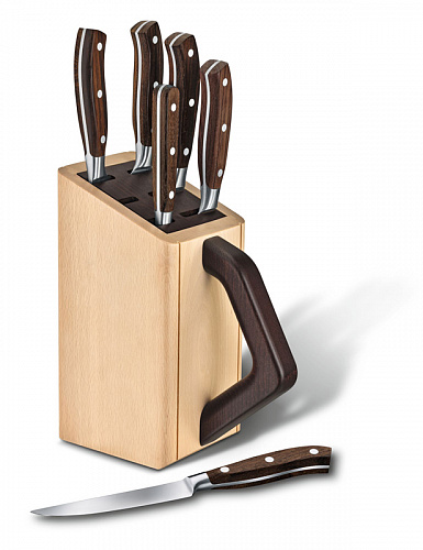 Набор из 6 кованых приборов VICTORINOX: нож для стейка, нож сантоку, разделочный нож, нож шеф-повара, нож для хлеба и ножницы, в подставке из древесины бука высотой 38,2 см Набор из 6 кованых приборов VICTORINOX: нож для стейка, нож сантоку, разделочный нож, нож шеф-повара, нож для хлеба и ножницы, в подставке из древесины бука высотой 38,2 см